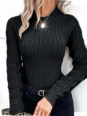 Balmainie Black Round Neck Sweater